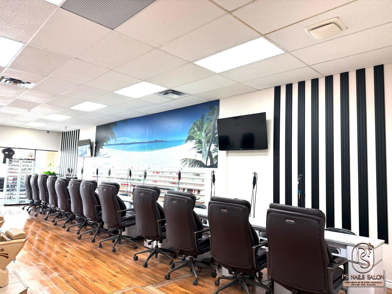 nail salon